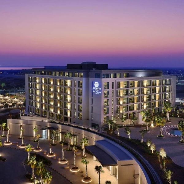 DoubleTree by Hilton Abu Dhabi Yas Island Residences front view