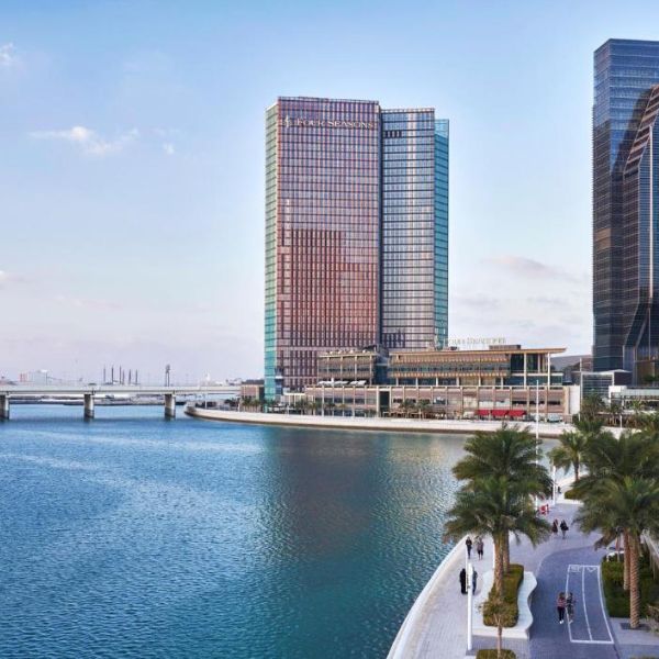 Four Seasons Hotel Abu Dhabi at Al Maryah Island front view