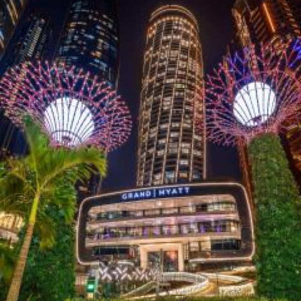 Grand Hyatt Abu Dhabi Hotel & Residences Emirates Pearl front view