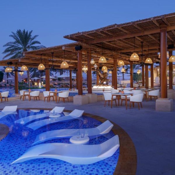 Qasr Al Sarab Desert Resort by Anantara front view