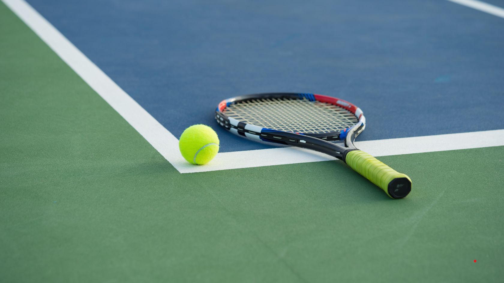 Wimbledon to Dubai: A Look at the World’s Most Exclusive Tennis Clubs and Courts