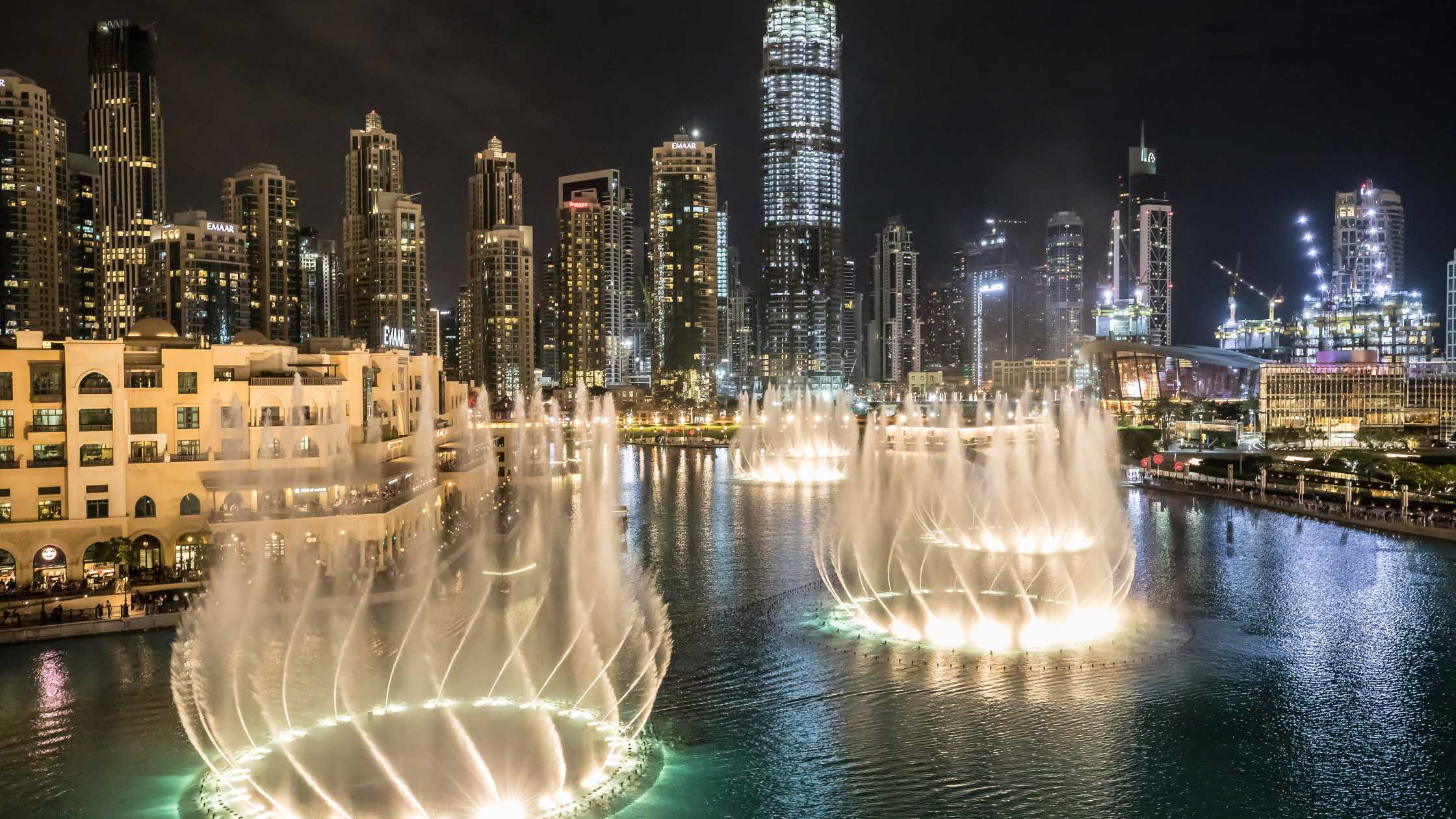 Dubai Fountain Returns