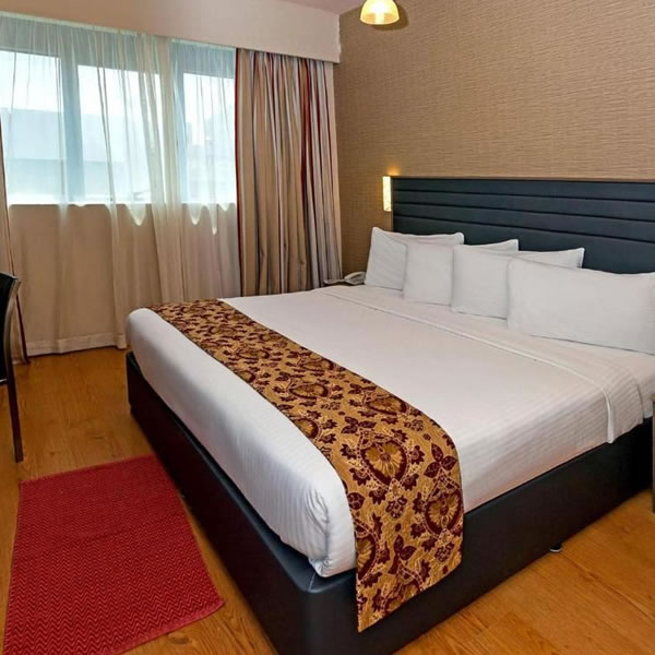 Central Paris Hotel, Baniyas Square front view