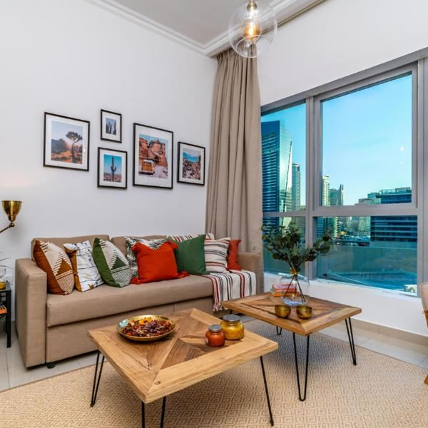 Dream Inn Apartments - Bay Central front view