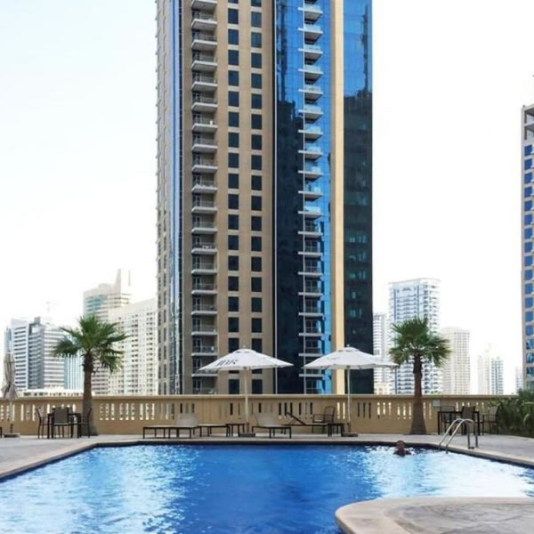 GuestReady - High by the Beach front view