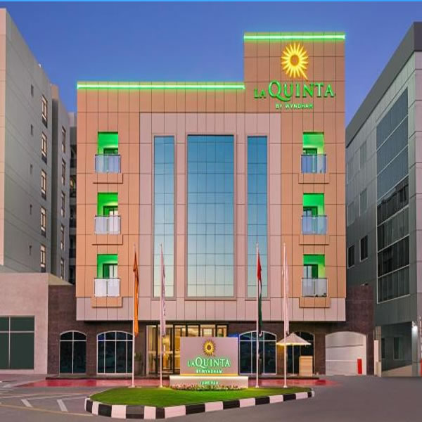 La Quinta by Wyndham Dubai Jumeirah front view