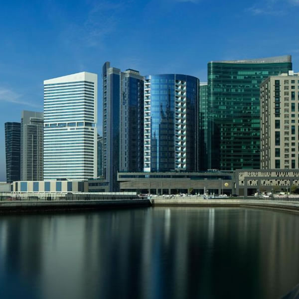 Radisson Blu Hotel, Dubai Waterfront front view